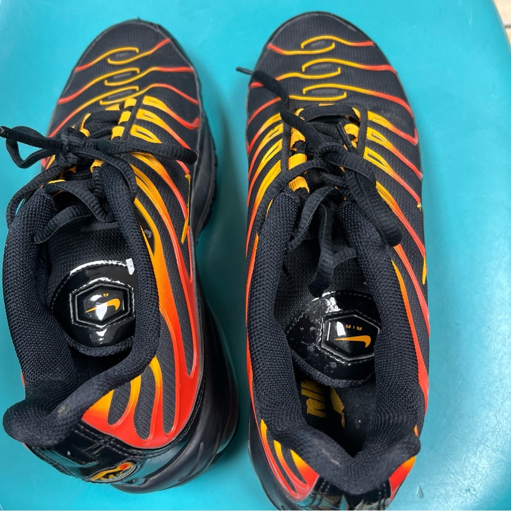 Nike Black and Orange Athletic Sneakers